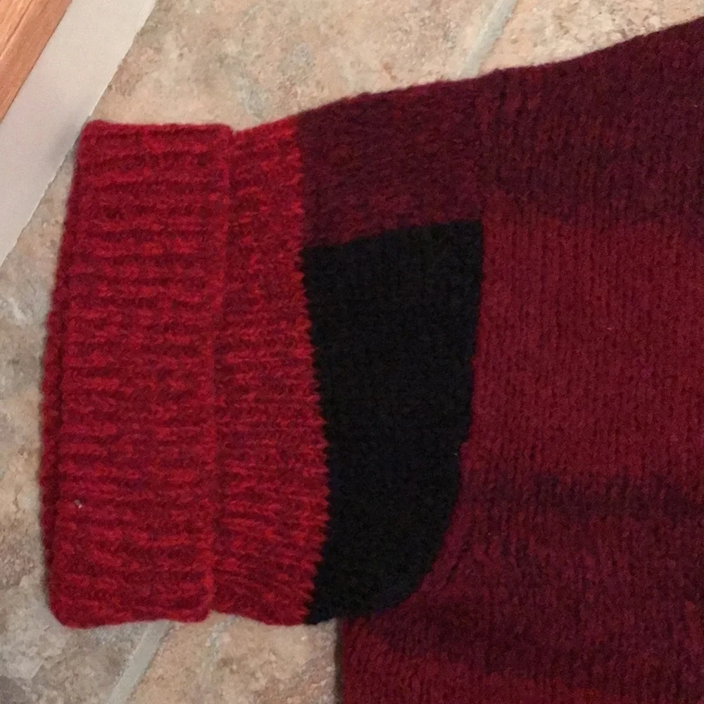 Anthropologie Meet Me Plaid Poncho Red Black XS/S